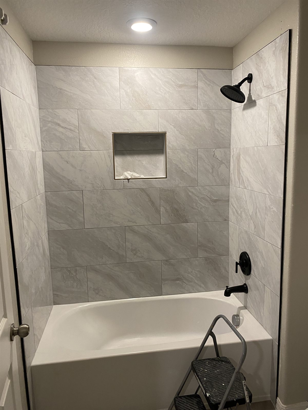 Bathroom remodel by 3DCON LLC in the Tampa Bay area