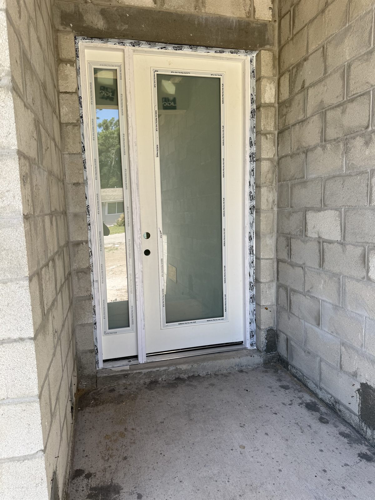 Door installation by 3DCON LLC in the Tampa Bay area